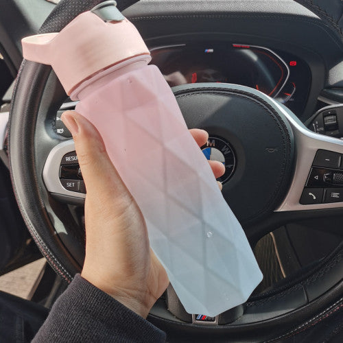 MistFlask — Spray Sport Water Bottle